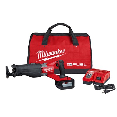 MILWAUKEE M18™ FUEL™ Super Sawzall Kit with Charger and Battery 2722-21HD